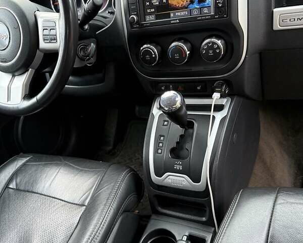 Серый Джип Компас, объемом двигателя 2.36 л и пробегом 105 тыс. км за 11300 $, фото 11 на Automoto.ua