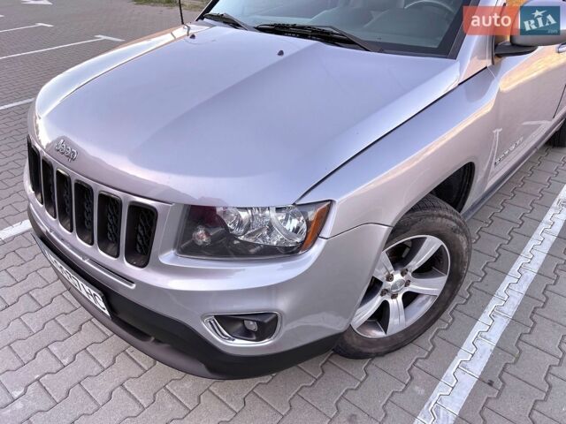 Сірий Джип Compass, об'ємом двигуна 2.36 л та пробігом 194 тис. км за 8500 $, фото 8 на Automoto.ua