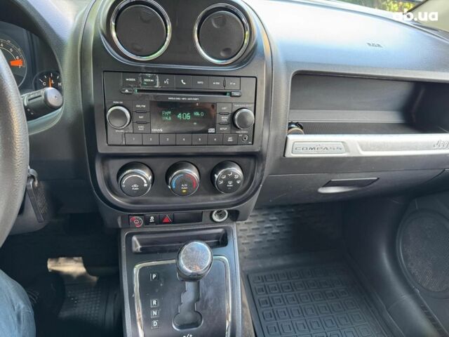 Сірий Джип Compass, об'ємом двигуна 2 л та пробігом 230 тис. км за 7790 $, фото 14 на Automoto.ua