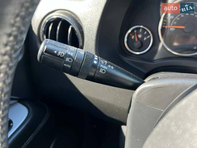 Серый Джип Компас, объемом двигателя 2.36 л и пробегом 163 тыс. км за 11990 $, фото 12 на Automoto.ua