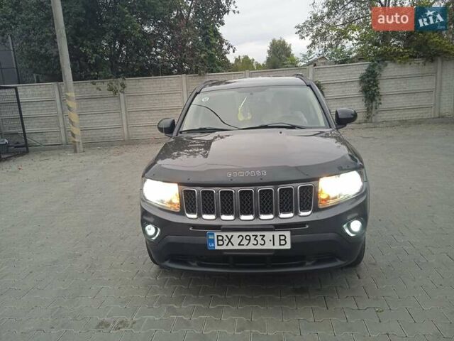 Серый Джип Компас, объемом двигателя 2.36 л и пробегом 130 тыс. км за 11200 $, фото 2 на Automoto.ua