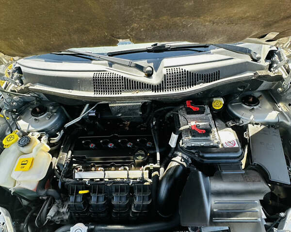 Сірий Джип Compass, об'ємом двигуна 2 л та пробігом 117 тис. км за 11200 $, фото 17 на Automoto.ua