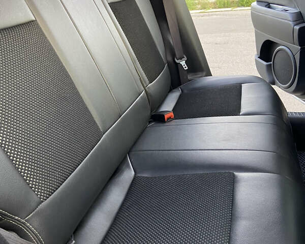 Серый Джип Компас, объемом двигателя 2.36 л и пробегом 225 тыс. км за 12500 $, фото 13 на Automoto.ua