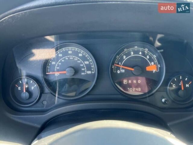 Сірий Джип Compass, об'ємом двигуна 2.36 л та пробігом 113 тис. км за 10900 $, фото 28 на Automoto.ua