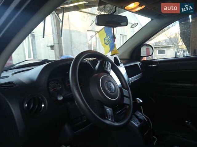 Серый Джип Компас, объемом двигателя 2.36 л и пробегом 130 тыс. км за 11200 $, фото 11 на Automoto.ua