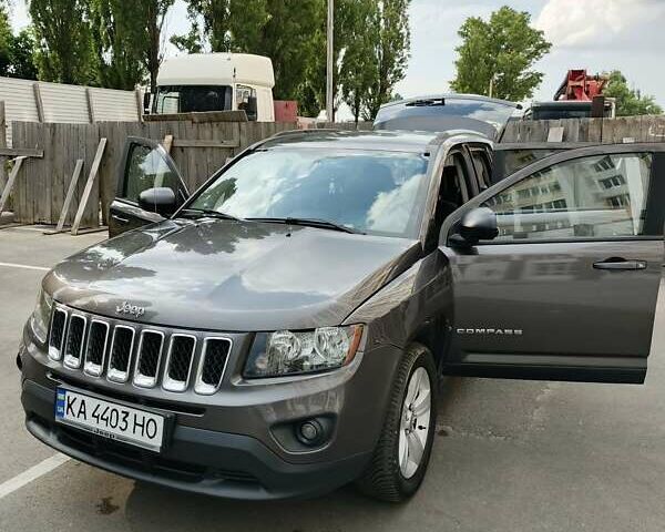 Сірий Джип Compass, об'ємом двигуна 2.4 л та пробігом 152 тис. км за 12500 $, фото 8 на Automoto.ua