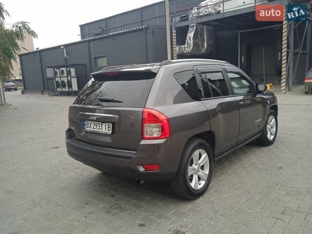 Серый Джип Компас, объемом двигателя 2.36 л и пробегом 130 тыс. км за 11200 $, фото 7 на Automoto.ua