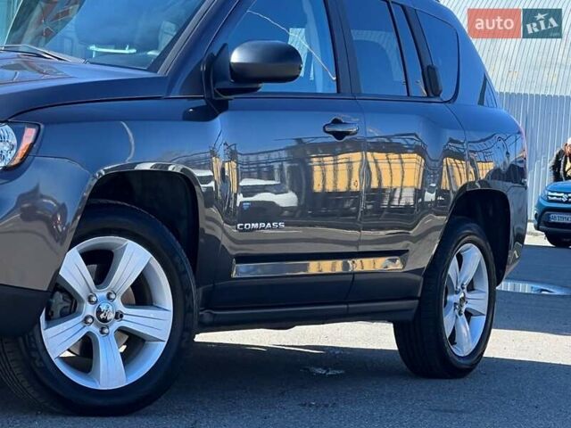Сірий Джип Compass, об'ємом двигуна 2.36 л та пробігом 113 тис. км за 10900 $, фото 8 на Automoto.ua