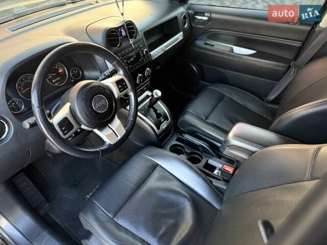 Серый Джип Компас, объемом двигателя 2.36 л и пробегом 104 тыс. км за 9300 $, фото 23 на Automoto.ua