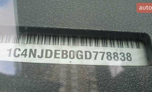 Серый Джип Компас, объемом двигателя 2.36 л и пробегом 140 тыс. км за 10555 $, фото 12 на Automoto.ua