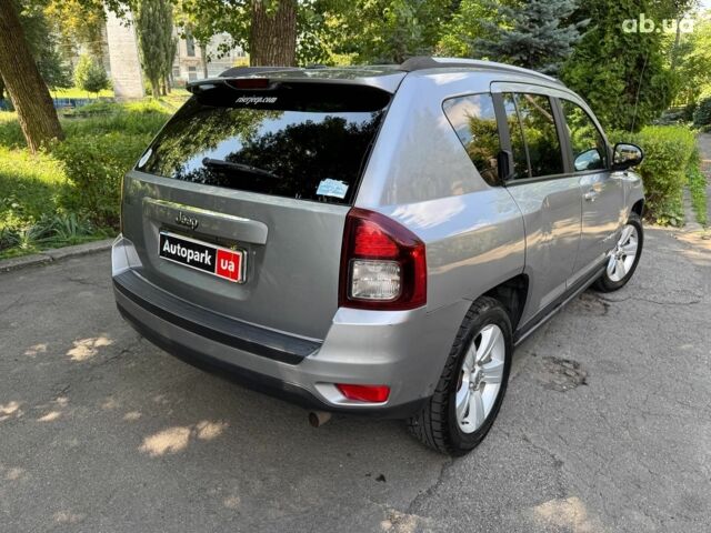 Сірий Джип Compass, об'ємом двигуна 2 л та пробігом 230 тис. км за 7790 $, фото 5 на Automoto.ua