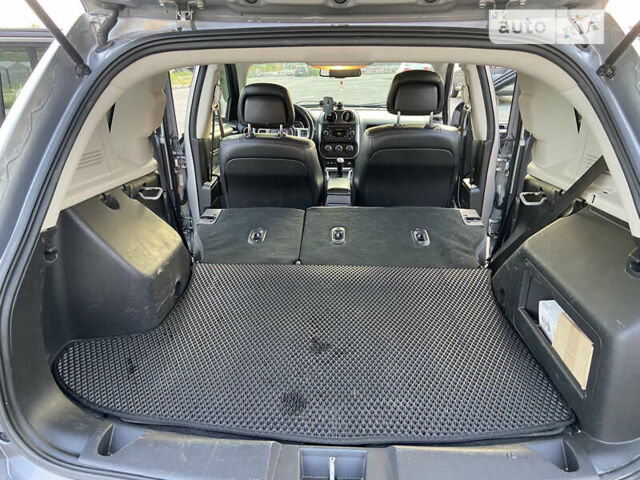 Серый Джип Компас, объемом двигателя 2.36 л и пробегом 225 тыс. км за 12500 $, фото 15 на Automoto.ua