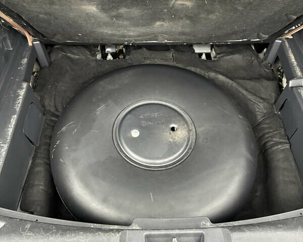 Серый Джип Компас, объемом двигателя 2.36 л и пробегом 189 тыс. км за 10700 $, фото 16 на Automoto.ua