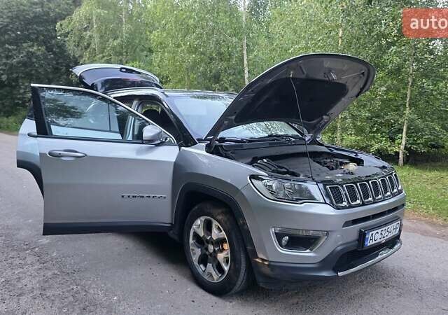 Серый Джип Компас, объемом двигателя 2.36 л и пробегом 135 тыс. км за 14700 $, фото 9 на Automoto.ua