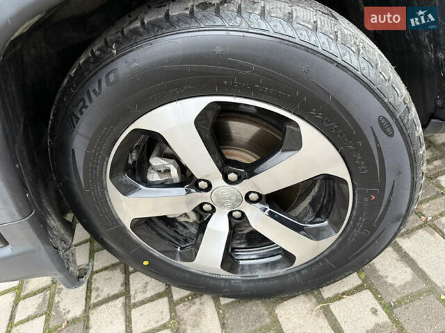 Серый Джип Компас, объемом двигателя 2.36 л и пробегом 172 тыс. км за 13200 $, фото 21 на Automoto.ua