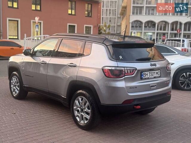 Джип Compass 2017 у Одесі на Automoto.ua Сірий Джип Compass, об'ємом двигуна 2.36 л та пробігом 42 тис. км за 12800 $, фото 18 на Automoto.ua