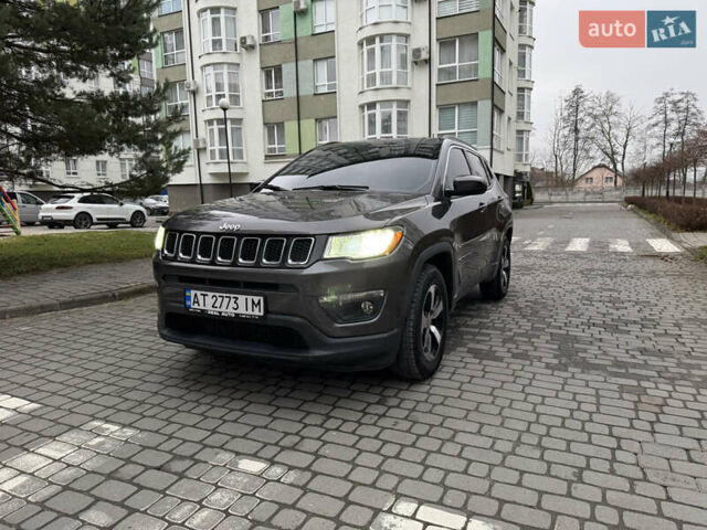 Серый Джип Компас, объемом двигателя 2.36 л и пробегом 172 тыс. км за 13200 $, фото 37 на Automoto.ua