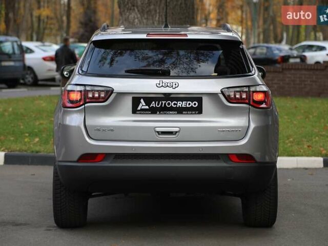 Серый Джип Компас, объемом двигателя 2.36 л и пробегом 34 тыс. км за 16000 $, фото 4 на Automoto.ua