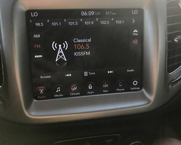 Серый Джип Компас, объемом двигателя 2.4 л и пробегом 119 тыс. км за 13500 $, фото 20 на Automoto.ua