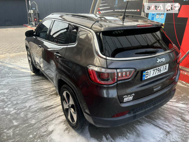 Серый Джип Компас, объемом двигателя 2.36 л и пробегом 140 тыс. км за 14000 $, фото 6 на Automoto.ua