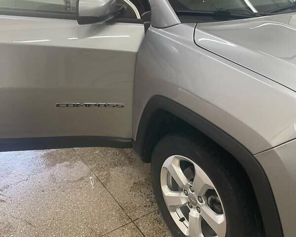 Серый Джип Компас, объемом двигателя 2.4 л и пробегом 70 тыс. км за 12900 $, фото 9 на Automoto.ua