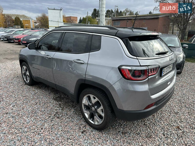 Джип Compass 2017 у Полтаві на Automoto.ua Сірий Джип Compass, об'ємом двигуна 2.36 л та пробігом 125 тис. км за 15500 $, фото 6 на Automoto.ua