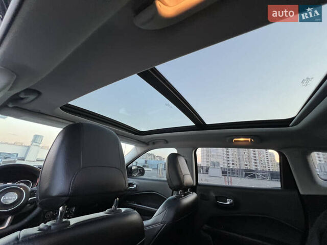 Сірий Джип Compass, об'ємом двигуна 2.36 л та пробігом 52 тис. км за 16900 $, фото 59 на Automoto.ua