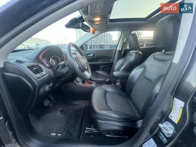 Сірий Джип Compass, об'ємом двигуна 2.36 л та пробігом 52 тис. км за 16900 $, фото 50 на Automoto.ua