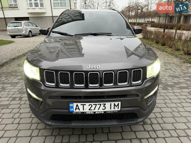 Серый Джип Компас, объемом двигателя 2.36 л и пробегом 172 тыс. км за 13200 $, фото 6 на Automoto.ua