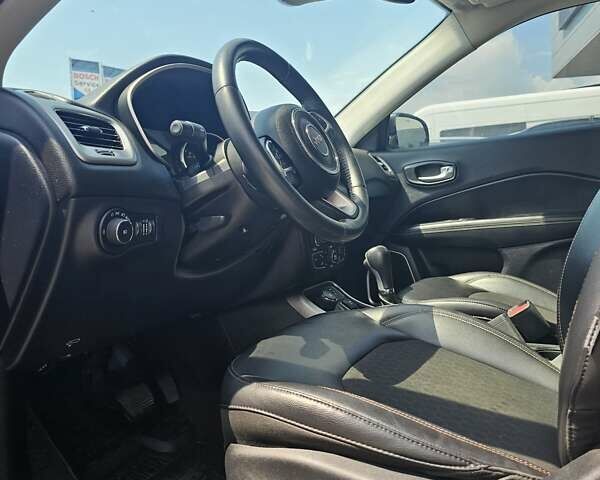 Серый Джип Компас, объемом двигателя 2.4 л и пробегом 145 тыс. км за 15500 $, фото 1 на Automoto.ua