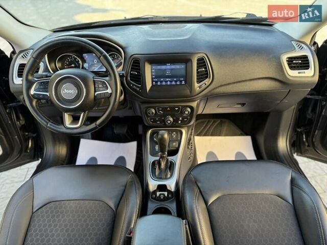 Сірий Джип Compass, об'ємом двигуна 2.4 л та пробігом 222 тис. км за 12850 $, фото 91 на Automoto.ua