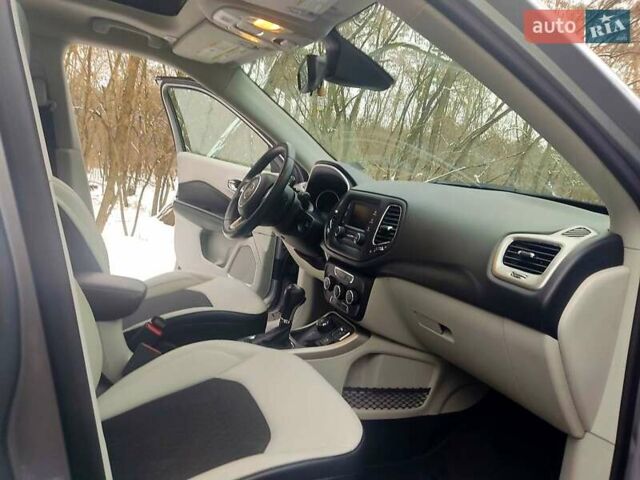 Серый Джип Компас, объемом двигателя 2.4 л и пробегом 87 тыс. км за 17500 $, фото 56 на Automoto.ua