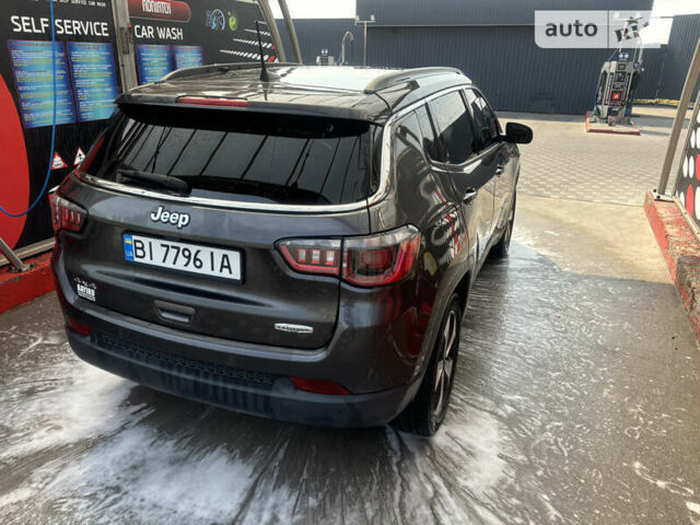 Серый Джип Компас, объемом двигателя 2.36 л и пробегом 140 тыс. км за 14000 $, фото 5 на Automoto.ua