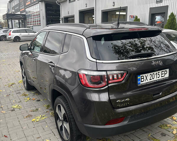 Серый Джип Компас, объемом двигателя 2.36 л и пробегом 150 тыс. км за 15500 $, фото 5 на Automoto.ua