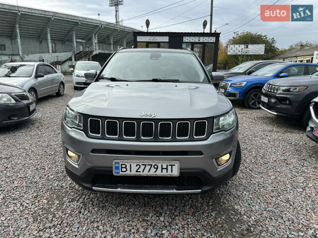 Джип Compass 2017 у Полтаві на Automoto.ua Сірий Джип Compass, об'ємом двигуна 2.36 л та пробігом 125 тис. км за 15500 $, фото 3 на Automoto.ua