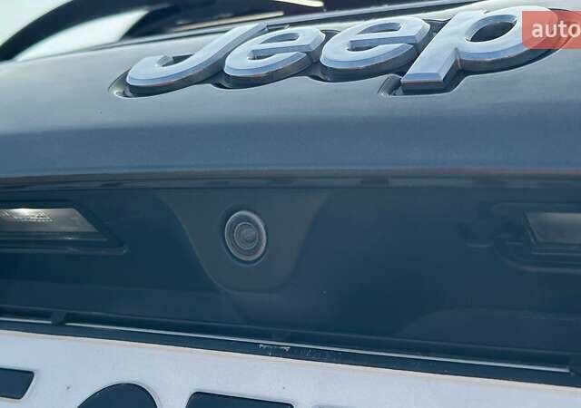 Сірий Джип Compass, об'ємом двигуна 2.36 л та пробігом 101 тис. км за 15900 $, фото 4 на Automoto.ua