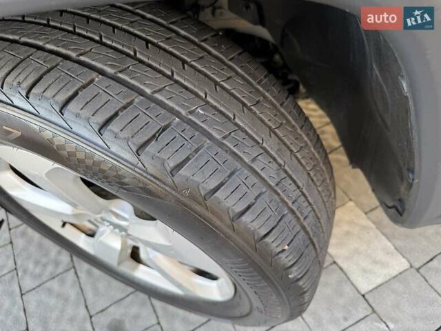 Сірий Джип Compass, об'ємом двигуна 2.4 л та пробігом 222 тис. км за 12850 $, фото 30 на Automoto.ua