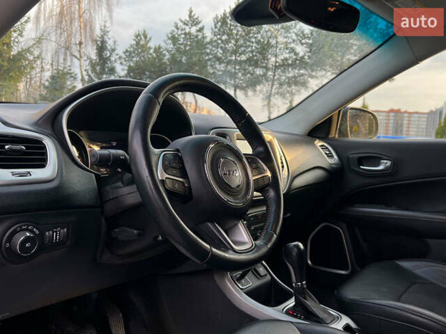 Сірий Джип Compass, об'ємом двигуна 2.4 л та пробігом 75 тис. км за 15800 $, фото 14 на Automoto.ua