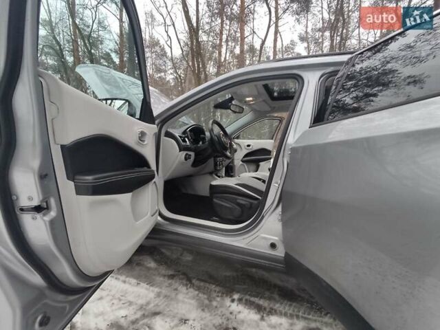 Серый Джип Компас, объемом двигателя 2.4 л и пробегом 87 тыс. км за 17500 $, фото 9 на Automoto.ua