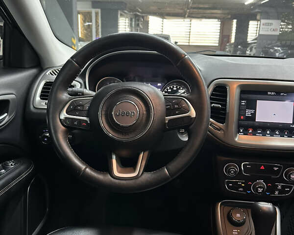 Сірий Джип Compass, об'ємом двигуна 2.36 л та пробігом 155 тис. км за 14200 $, фото 14 на Automoto.ua