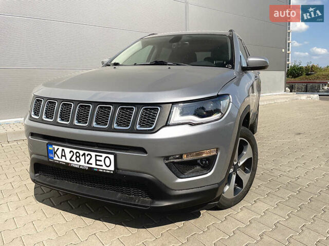 Серый Джип Компас, объемом двигателя 2.4 л и пробегом 119 тыс. км за 12900 $, фото 1 на Automoto.ua