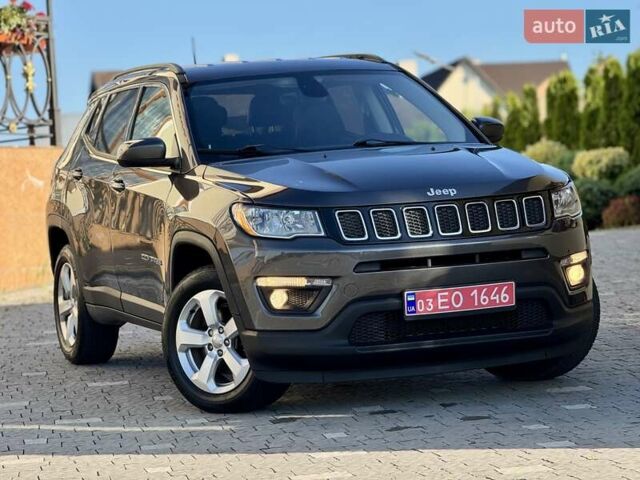 Сірий Джип Compass, об'ємом двигуна 2.4 л та пробігом 222 тис. км за 12850 $, фото 6 на Automoto.ua