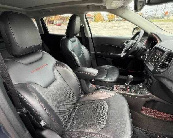 Серый Джип Компас, объемом двигателя 2.4 л и пробегом 111 тыс. км за 3800 $, фото 7 на Automoto.ua