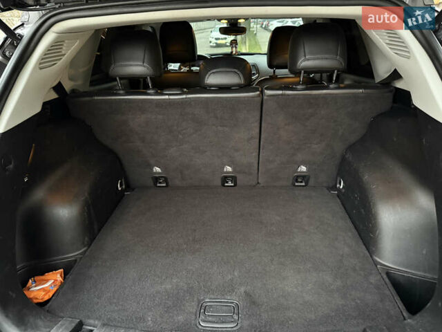 Серый Джип Компас, объемом двигателя 2.36 л и пробегом 172 тыс. км за 13200 $, фото 31 на Automoto.ua