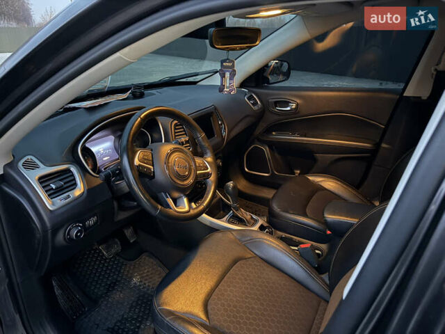 Серый Джип Компас, объемом двигателя 2.4 л и пробегом 175 тыс. км за 12900 $, фото 14 на Automoto.ua