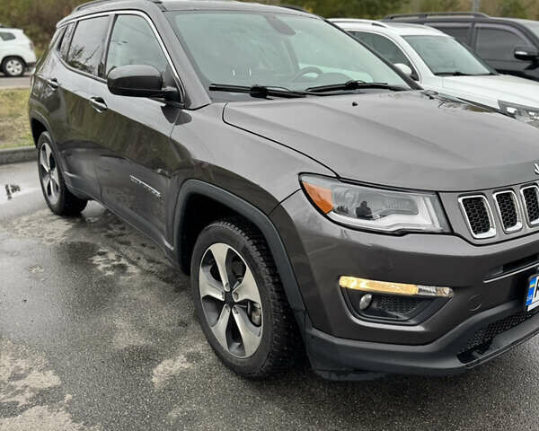 Сірий Джип Compass, об'ємом двигуна 2.36 л та пробігом 123 тис. км за 16000 $, фото 6 на Automoto.ua