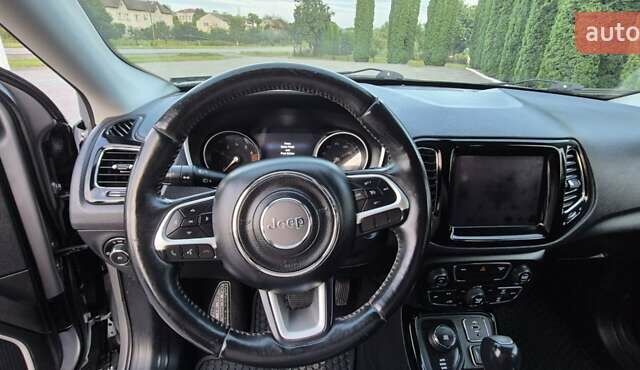 Сірий Джип Compass, об'ємом двигуна 2.36 л та пробігом 130 тис. км за 13499 $, фото 23 на Automoto.ua