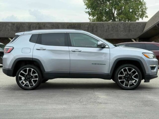 Сірий Джип Compass, об'ємом двигуна 2.4 л та пробігом 51 тис. км за 11100 $, фото 6 на Automoto.ua