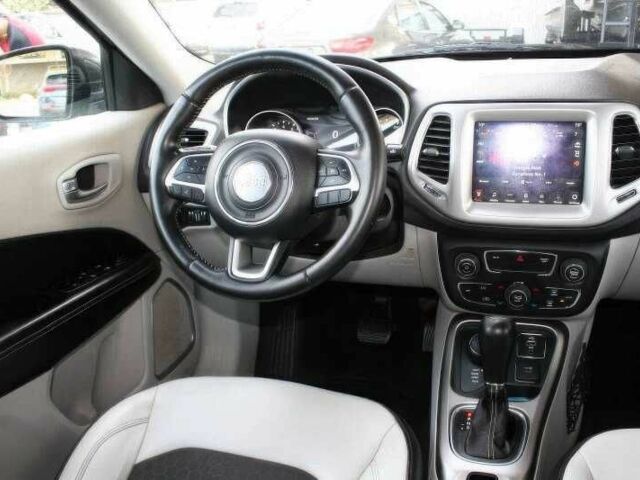 Серый Джип Компас, объемом двигателя 2.4 л и пробегом 89 тыс. км за 8200 $, фото 7 на Automoto.ua