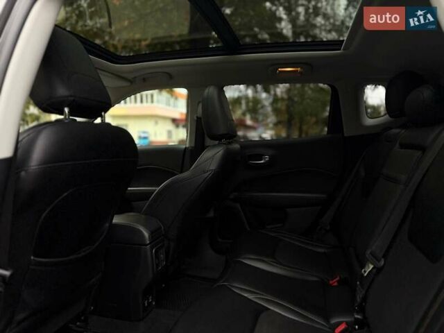 Серый Джип Компас, объемом двигателя 2.36 л и пробегом 148 тыс. км за 15300 $, фото 9 на Automoto.ua